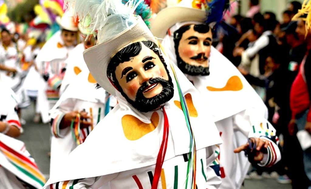 Deléitate con el Carnaval de Tlaxcala y su inigualable folclor