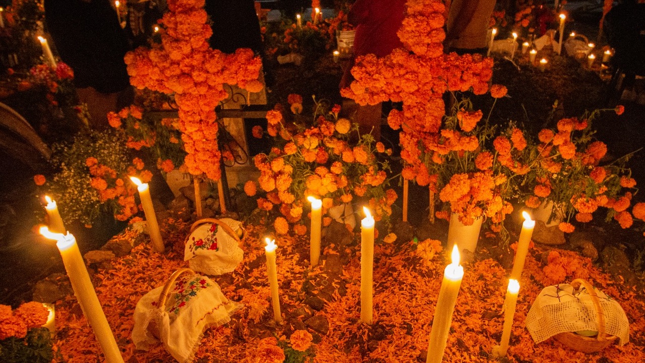 Tláhuac, de ‘manteles largos’ con el Festival Internacional de Día de Muertos