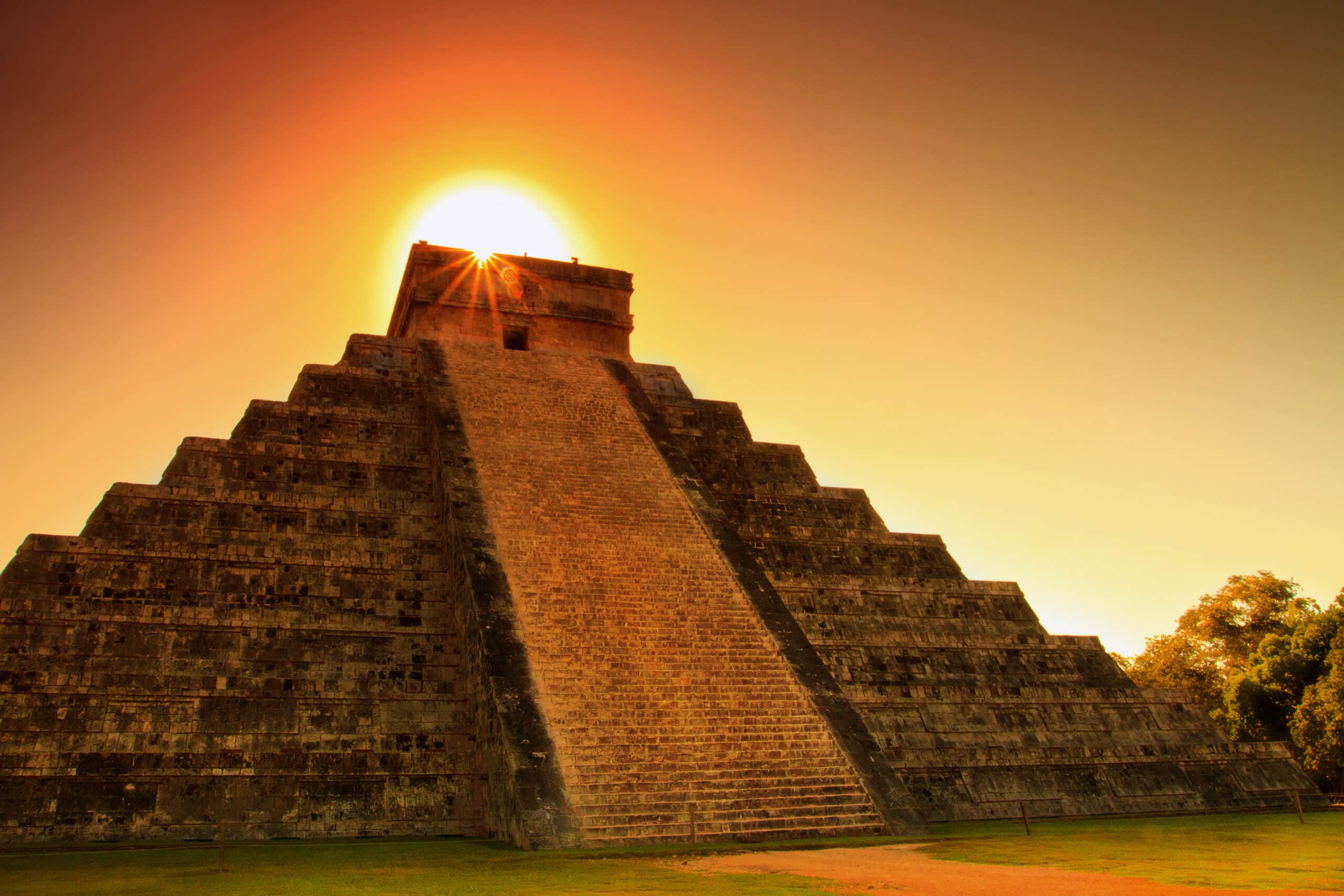 Festival del Eclipse en Yucatán celebra la conexión celestial maya