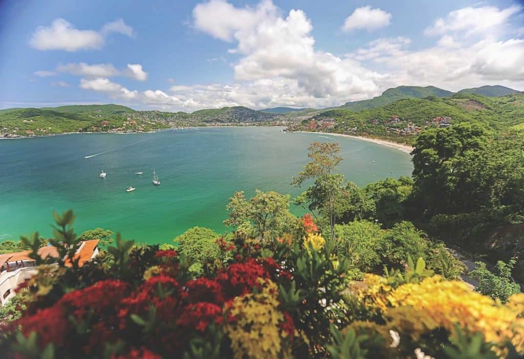 vista de la playa la saladita