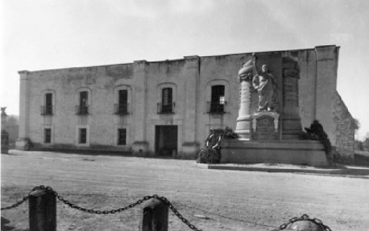 Foto antigua de la Casa de Morelos donde fue fusilado.