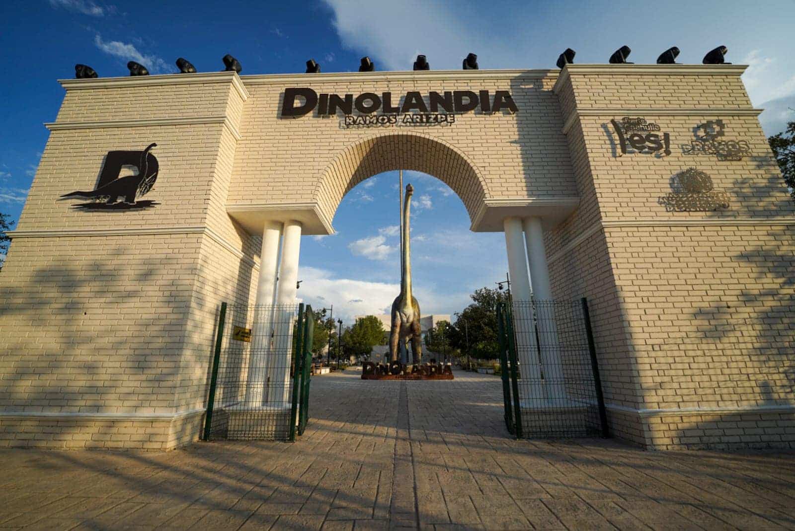 Dinolandia, conócelo y vive una experiencia jurásica en Coahuila