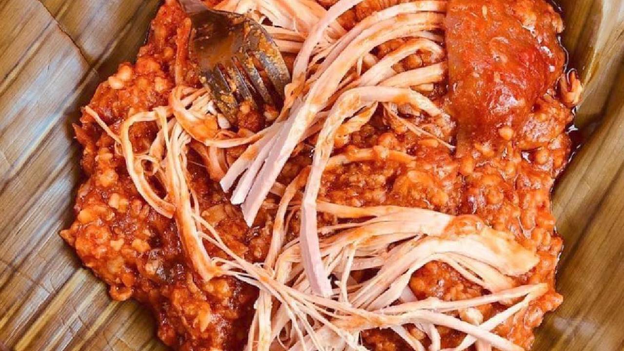 Zacahuil, delicia huasteca para el Día de Muertos