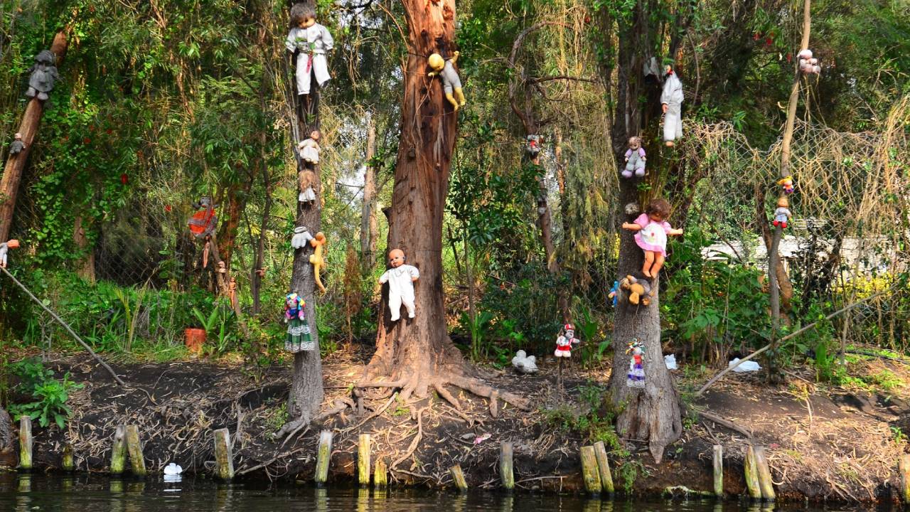 Isla de las Muñecas, el lugar más inquietante en Xochimilco