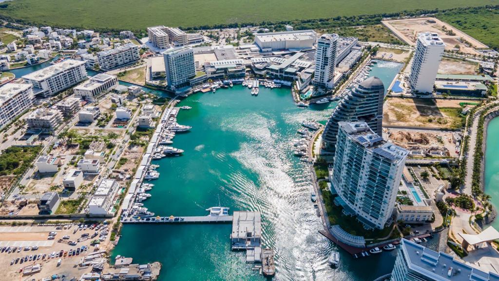 Cancun International Boat Show