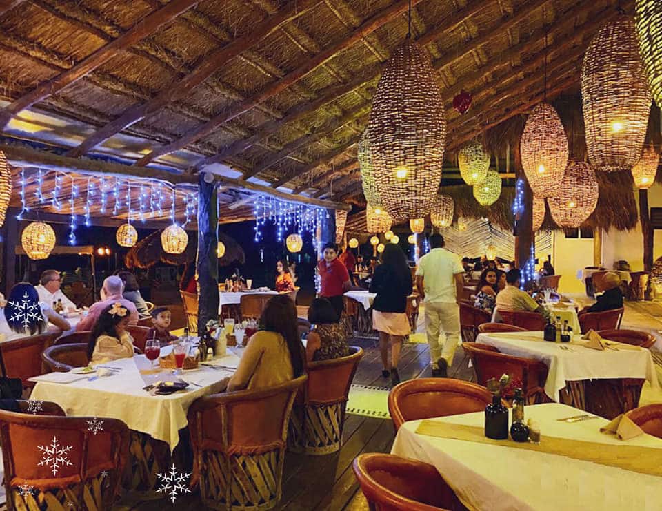 Cena de Navidad en Mahahual: festín tropical para recordar