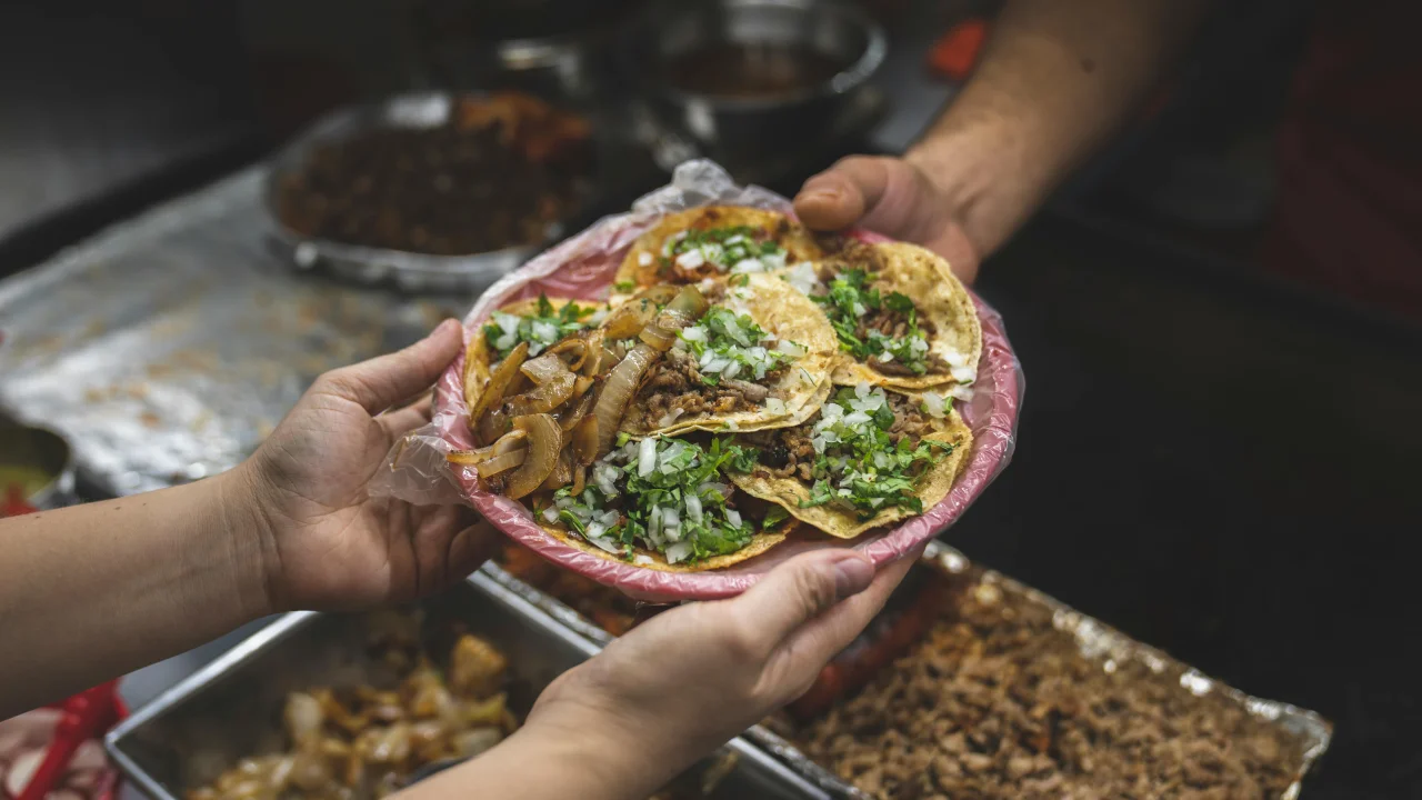 Estos son los famosos ‘tacos calientes’ de Neza