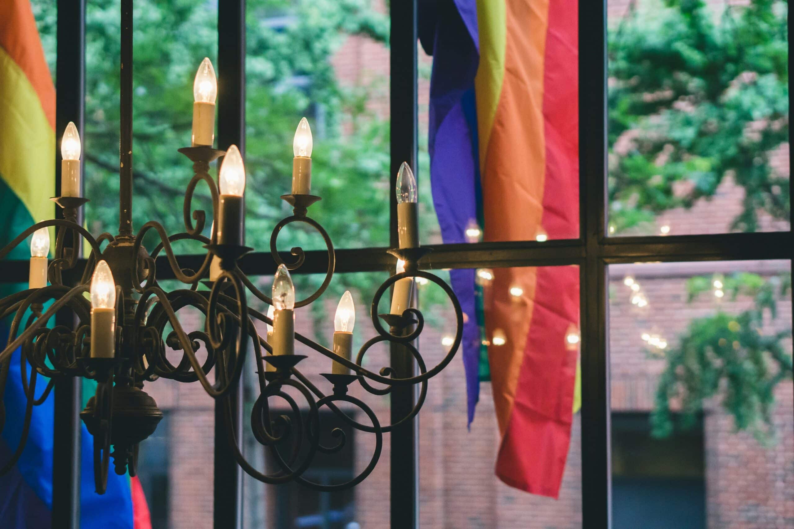 ¡Vive el ‘Pride’ en estos bares LGBT de Guadalajara!