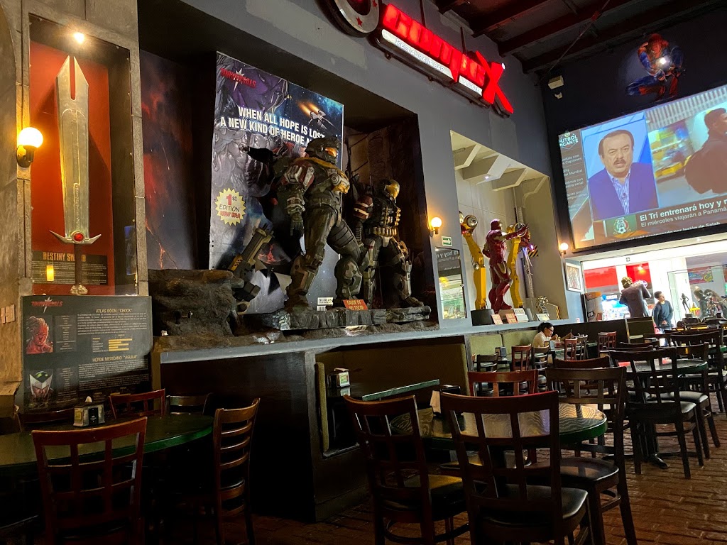 Cafeterías de super héroes en la CDMX, como sacadas de un cómic
