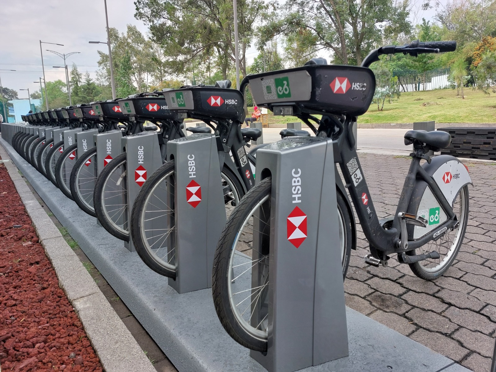 ECOBICI en el Complejo Cultural Los Pinos