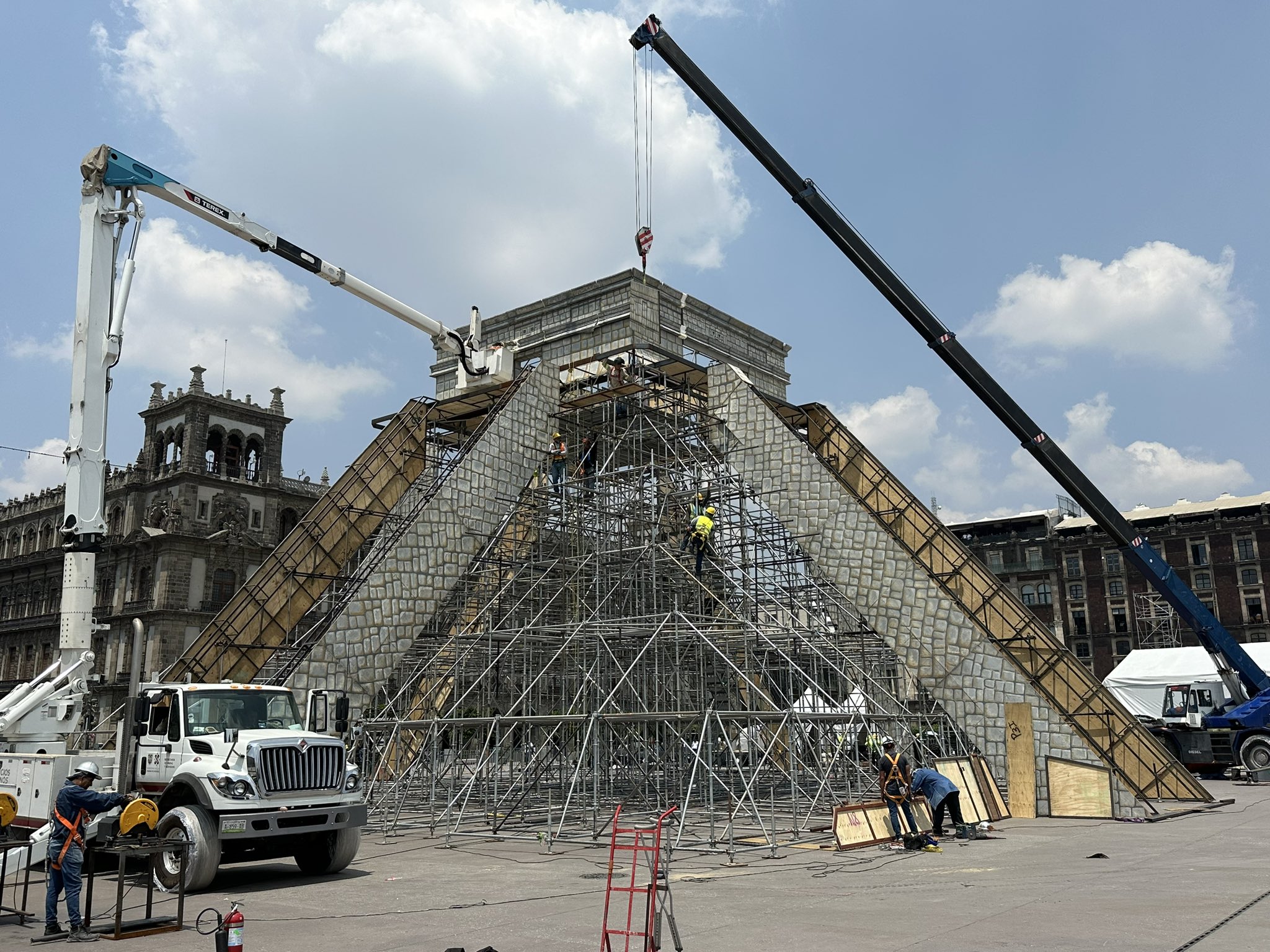 Construcción de la pirámide de Kukulkán