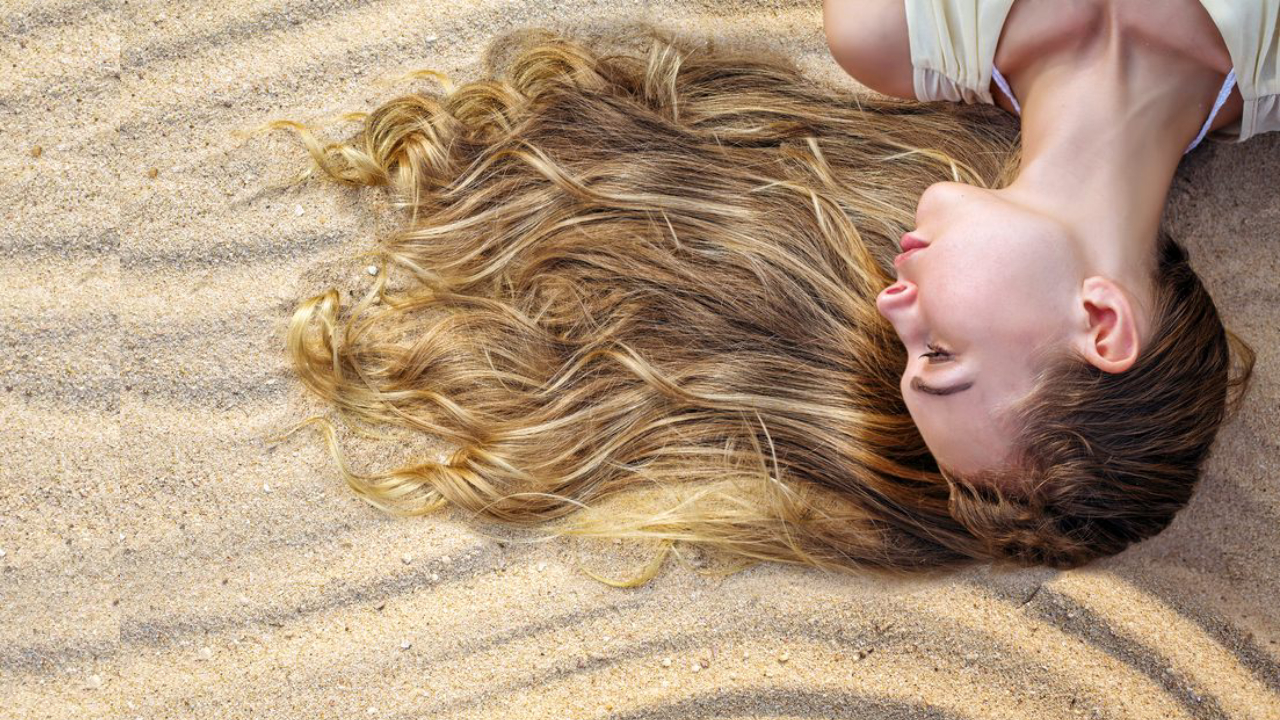 ¿Vas a la playa? Cuida tu cabello con estas recomendaciones