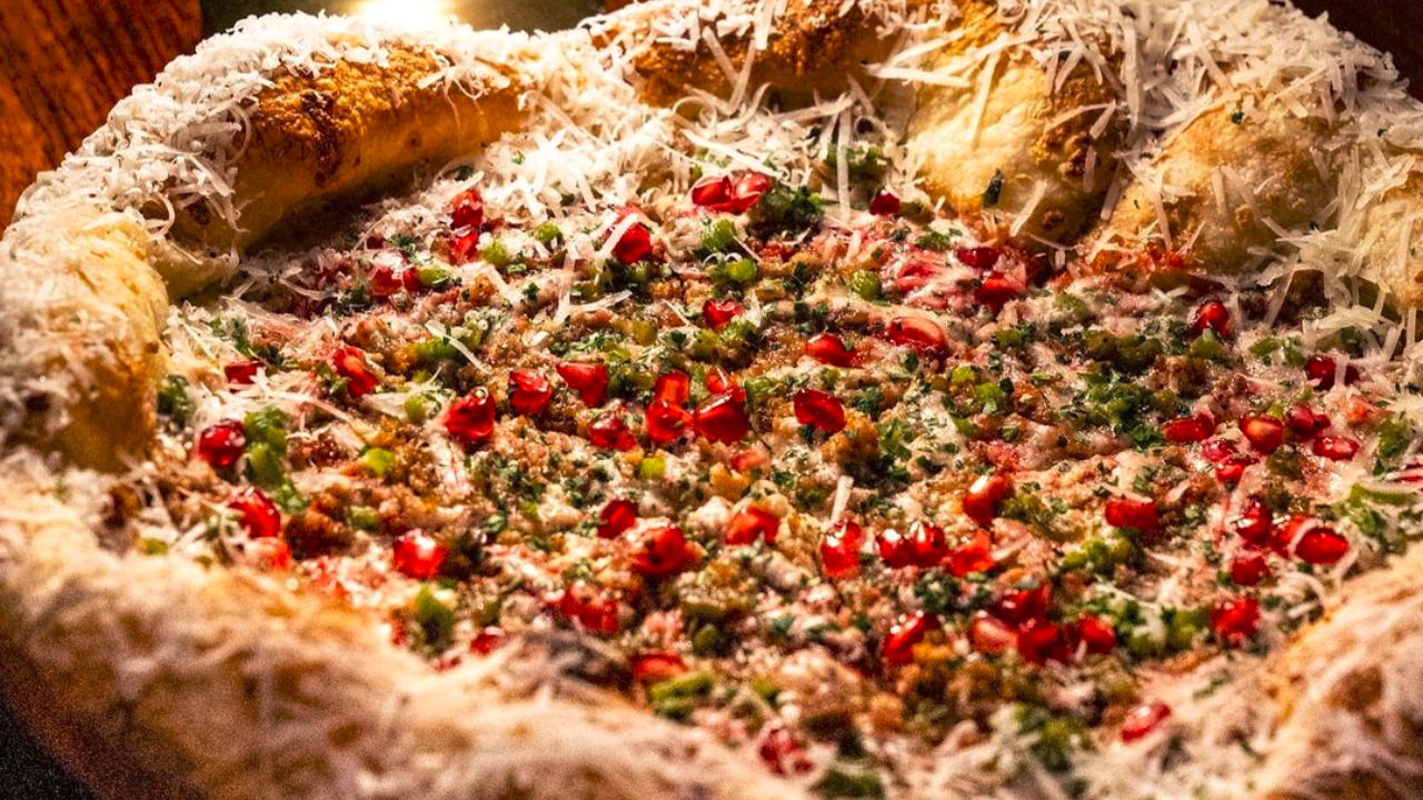 Pizza en nogada: la nueva forma de probar el deleite de temporada