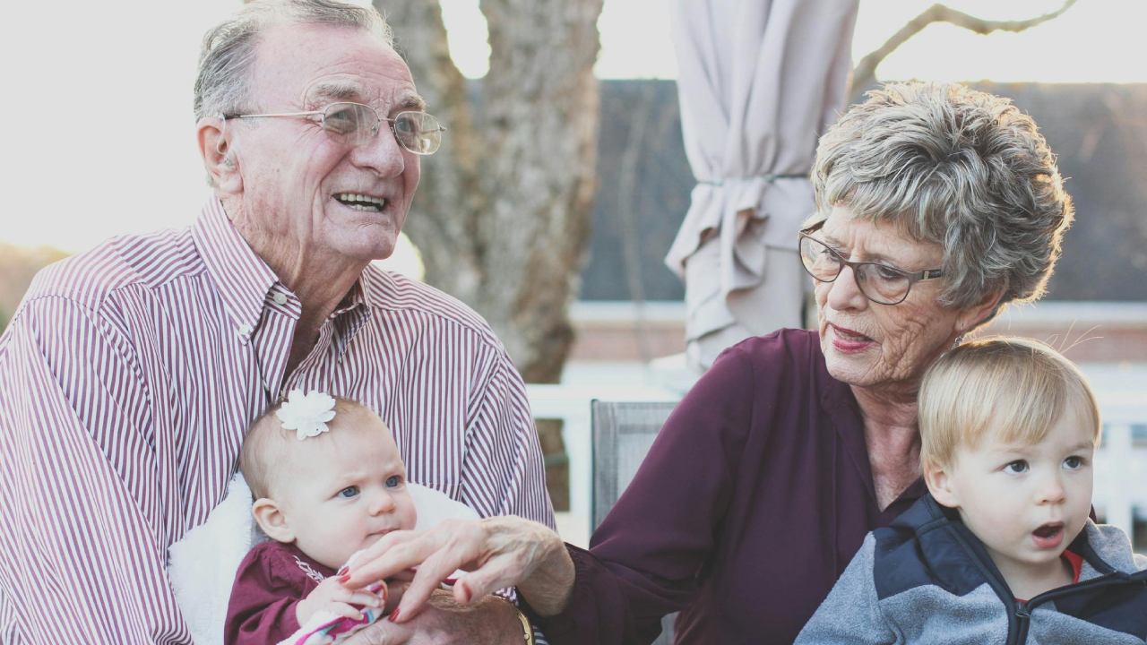 ¿Por qué se festeja el Día de los Abuelos?