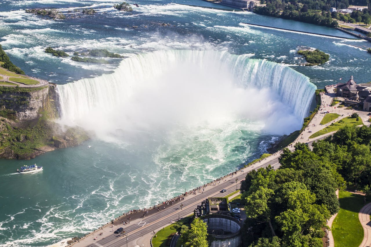 Viaja desde la Ciudad de México a las Cataratas del Niágara