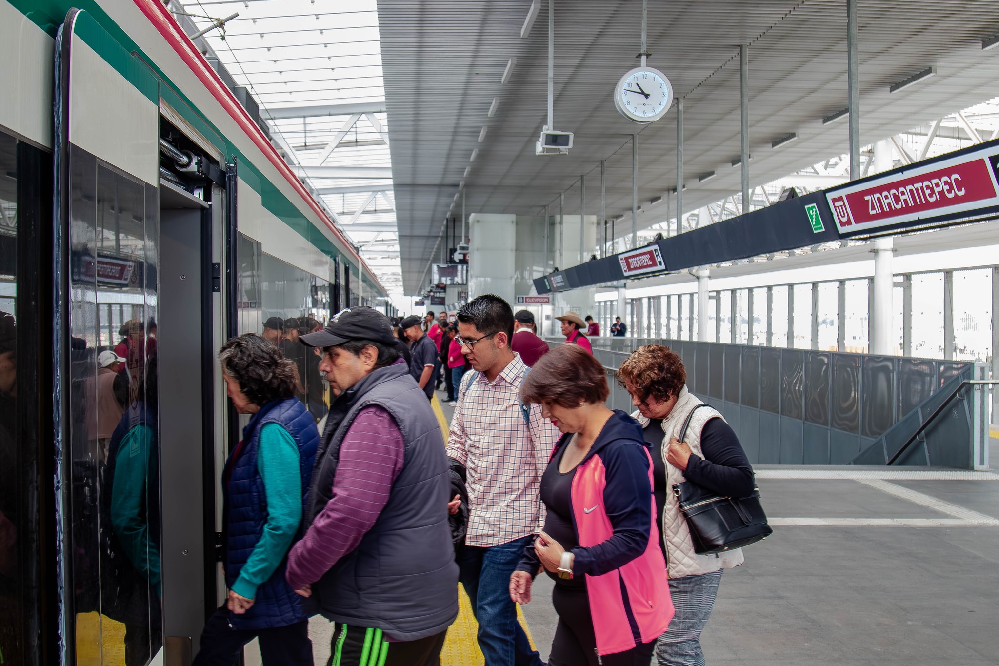 Tren ‘El Insurgente’ inicia pruebas de carga en su tramo de CDMX