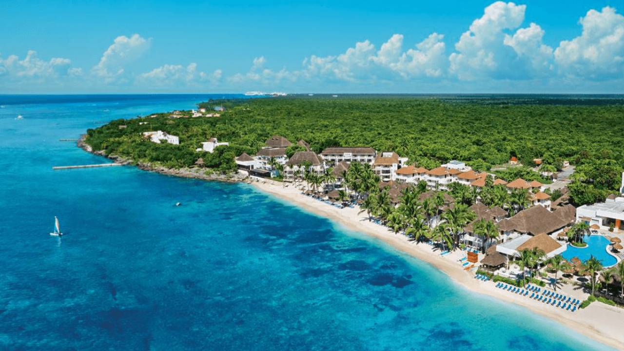 Cinco experiencias esenciales para quienes viajan solos al Caribe Mexicano 