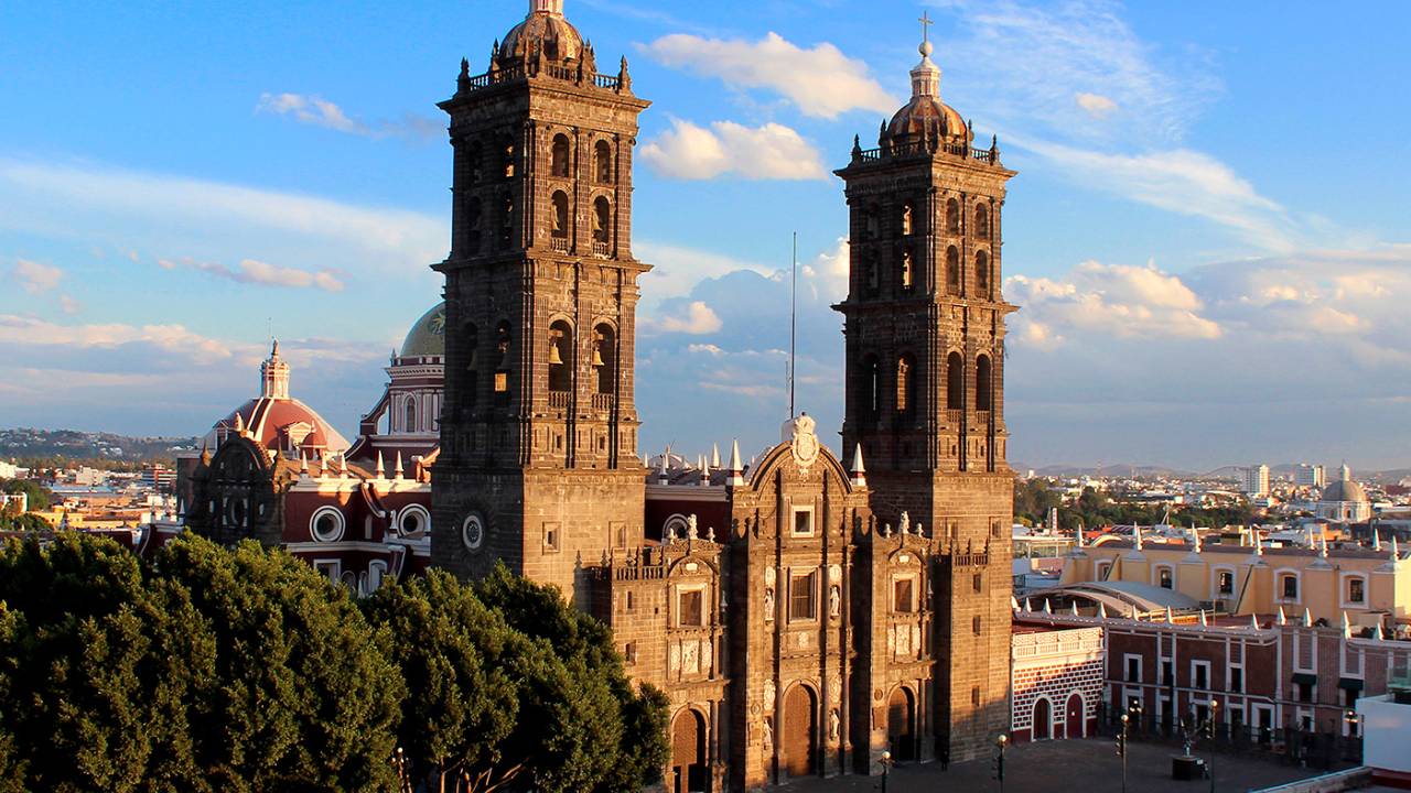 Centro Histórico de Puebla brillará en la serie ‘Mal de Amores’ de Netflix