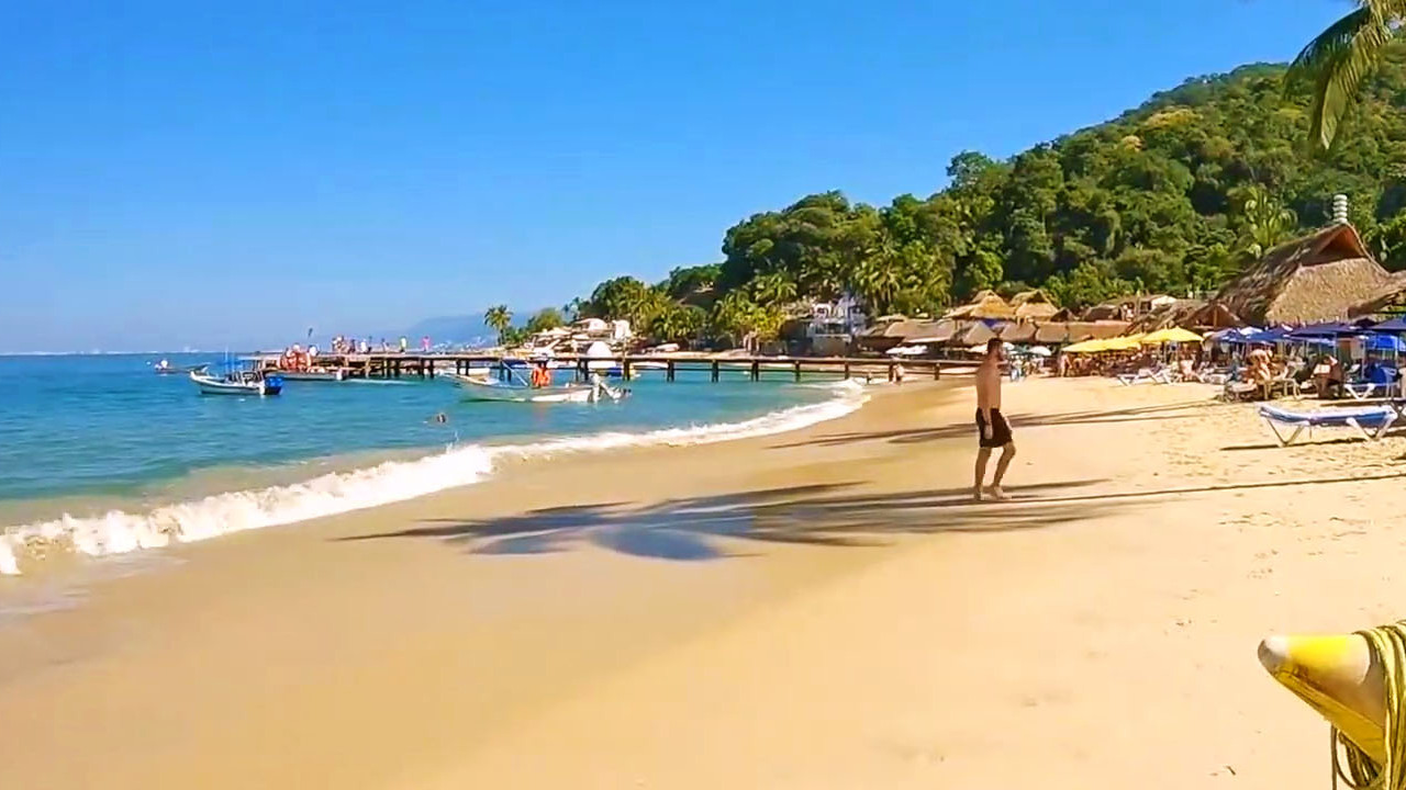 Este puente, escápate a estas playas de Puerto Vallarta