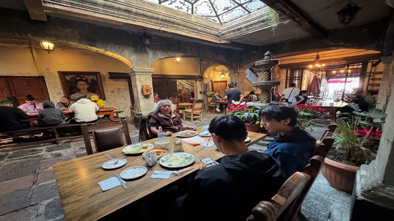 Café Bagdad, un lugar con sabor en la Merced