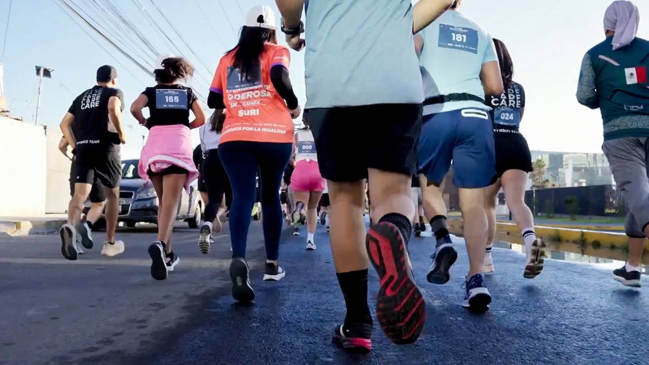 Golden Run 2025: la carrera neón que une deporte y solidaridad